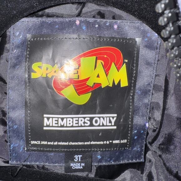 Members Only Black Mini Tune Squad Daffy Duck Puffer Jacket Size 3T - Picture 12 of 14